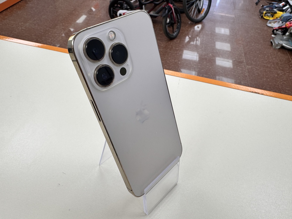 Смартфон Apple Iphone 14 Pro 256Gb