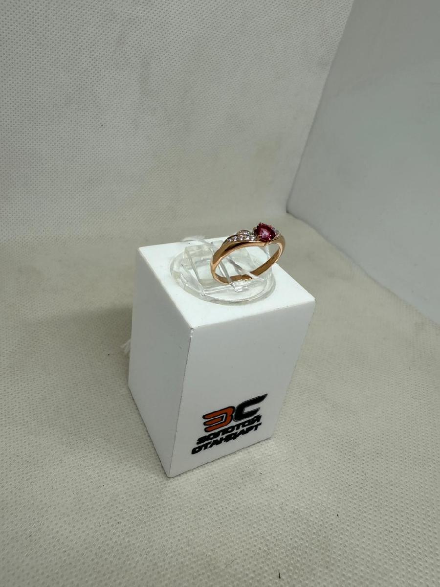 КОЛЬЦО С КАМНЯМИ (Au 585)