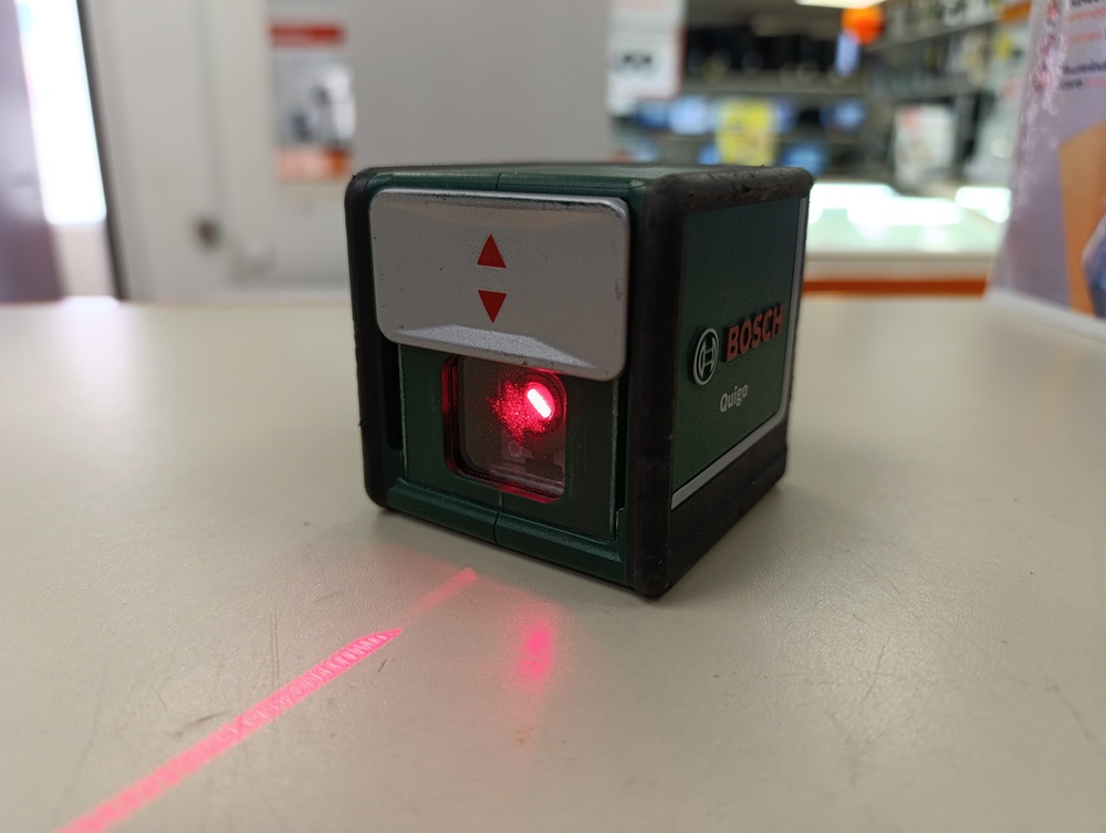 Нивелир Bosch QUIGO
