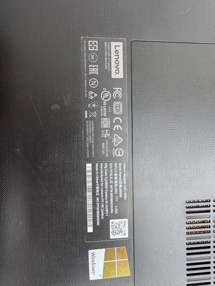 Ноутбук Lenovo 310-15isk; Core i3-6100U, GeForce 920MX, 8 Гб, Нет, 1 Tb