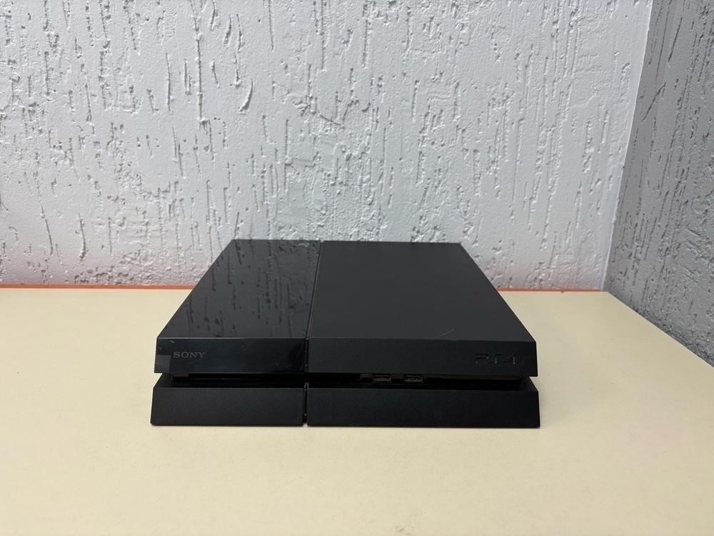 Игровая приставка PlayStation 4 FAT 1Tb