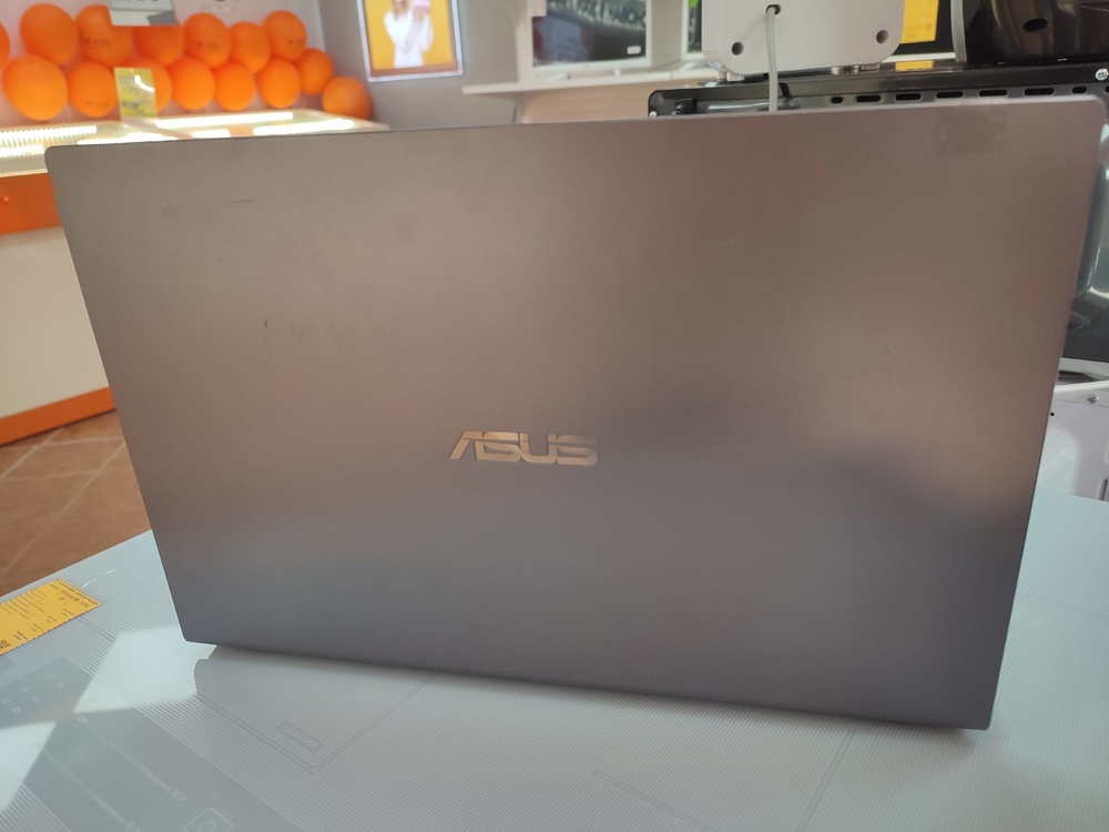 Ноутбук ASUS VivoBook X512DA; Ryzen 3 3200U, Radeon Vega 3, 4 Гб, 240 Гб, Нет