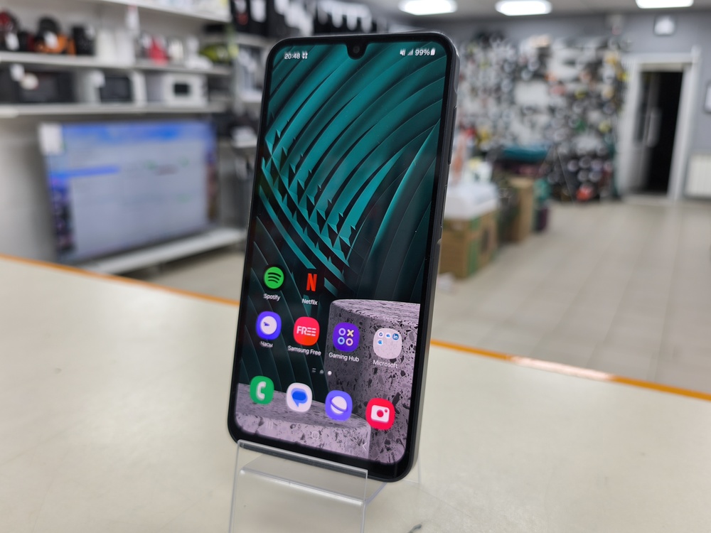 Смартфон Samsung Galaxy A16 4/128