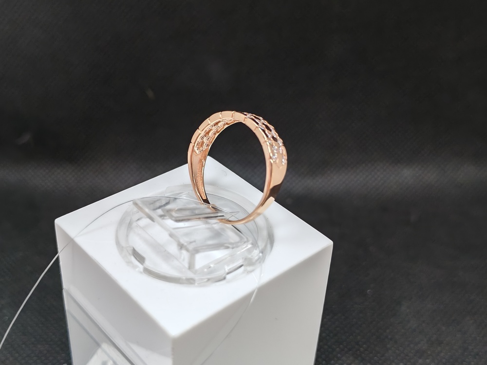 КОЛЬЦО С КАМНЯМИ (Au 585)