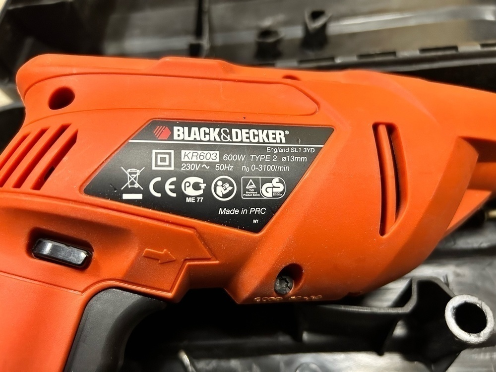 Дрель-ударная Black & Decker KR 603K