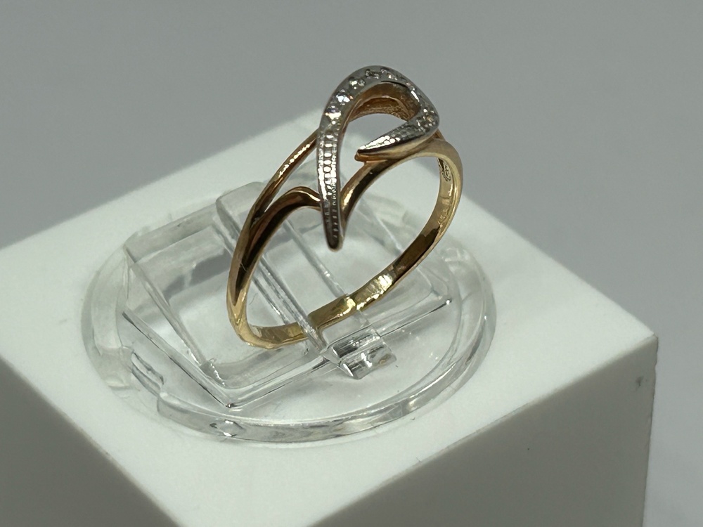 КОЛЬЦО С КАМНЯМИ (Au 585)