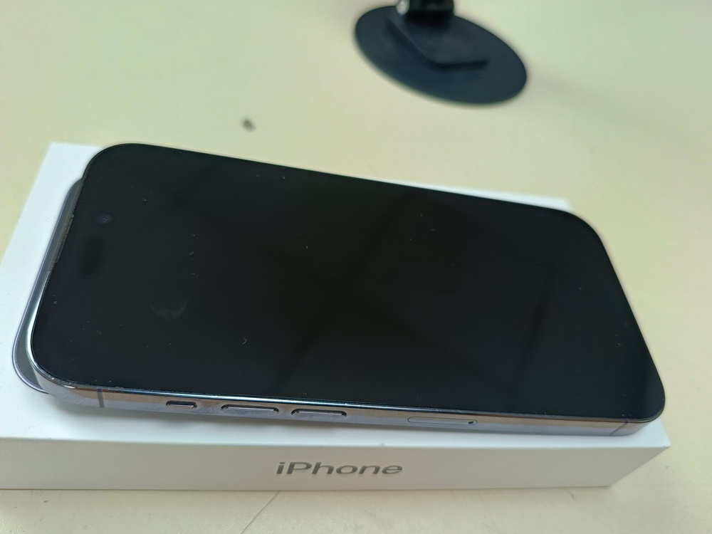 Смартфон Apple Iphone 14 Pro 128Gb