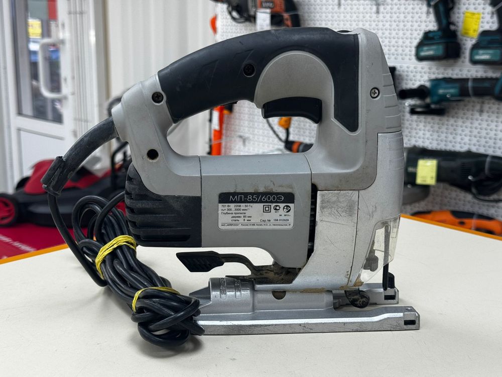 Лобзик Интерскол МП-85/600Э