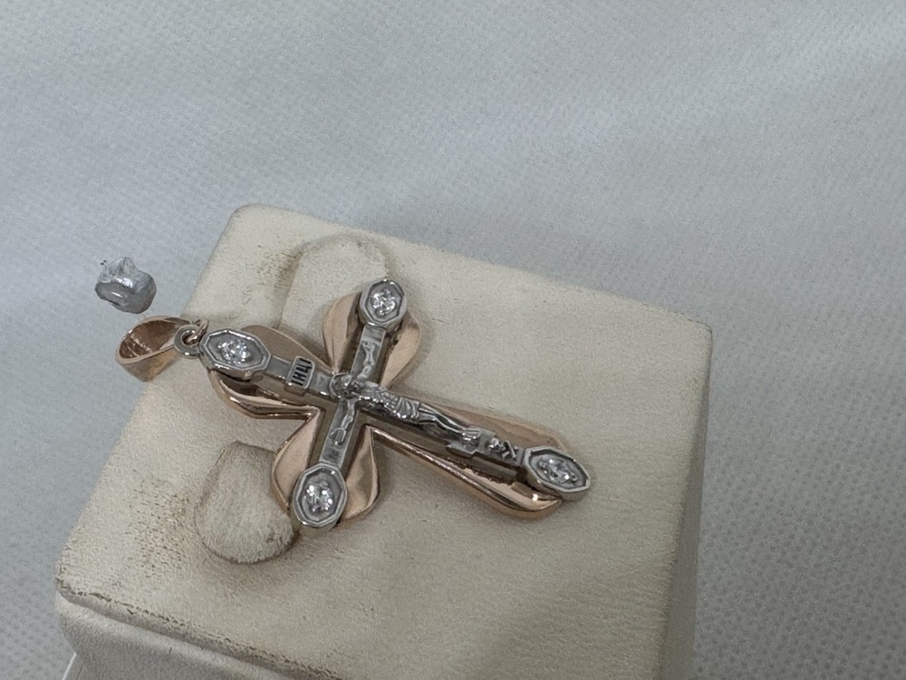 ПОДВЕСКА КРЕСТ с камнями (Au 585)