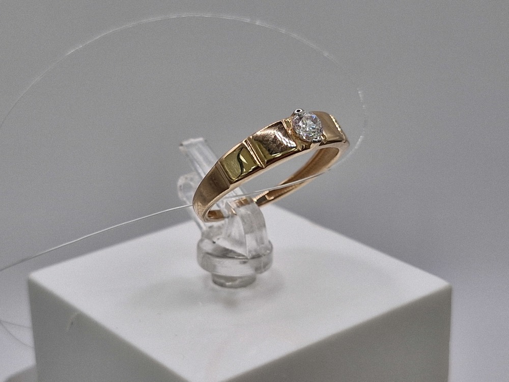 КОЛЬЦО С КАМНЕМ (Au 585)