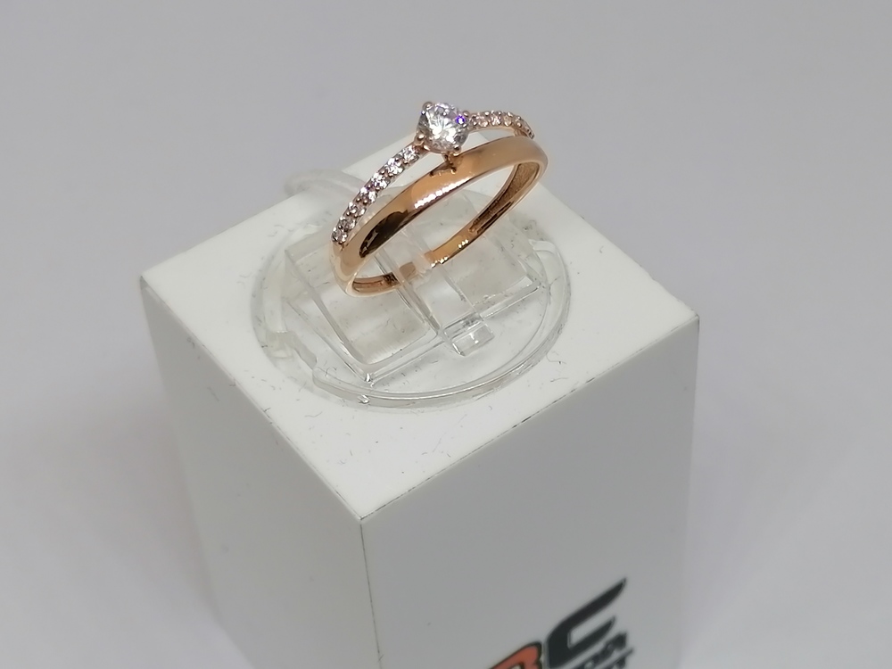 КОЛКМИ585 КОЛЬЦО С КАМНЯМИ (Au 585)