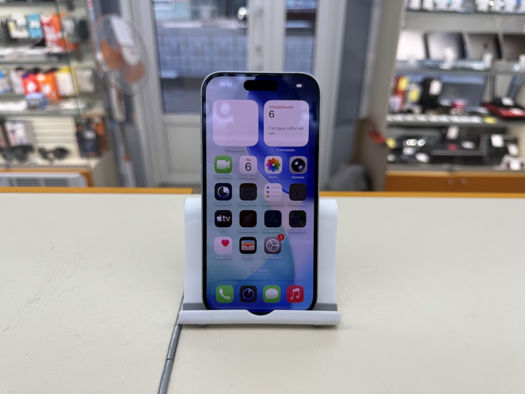 Смартфон Apple Iphone 15 128Gb