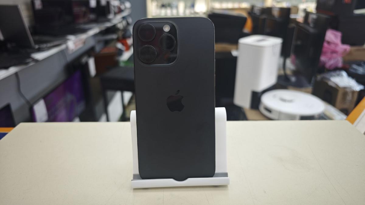 Смартфон Apple iPhone 15 Pro Max 256Gb