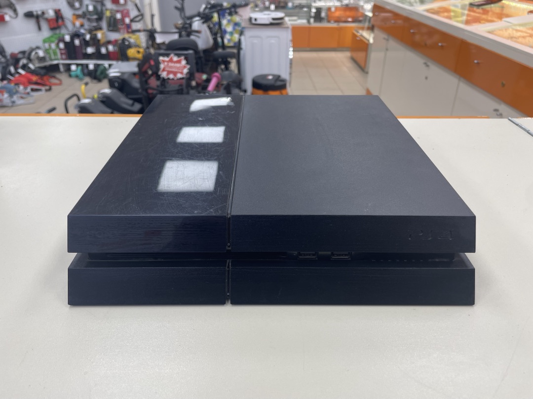 Игровая приставка PlayStation 4 FAT 500GB