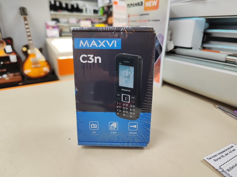 Мобильный телефон Maxvi C3N