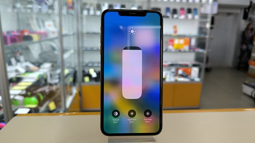 Смартфон Apple iPhone 11 Pro Max 64Gb