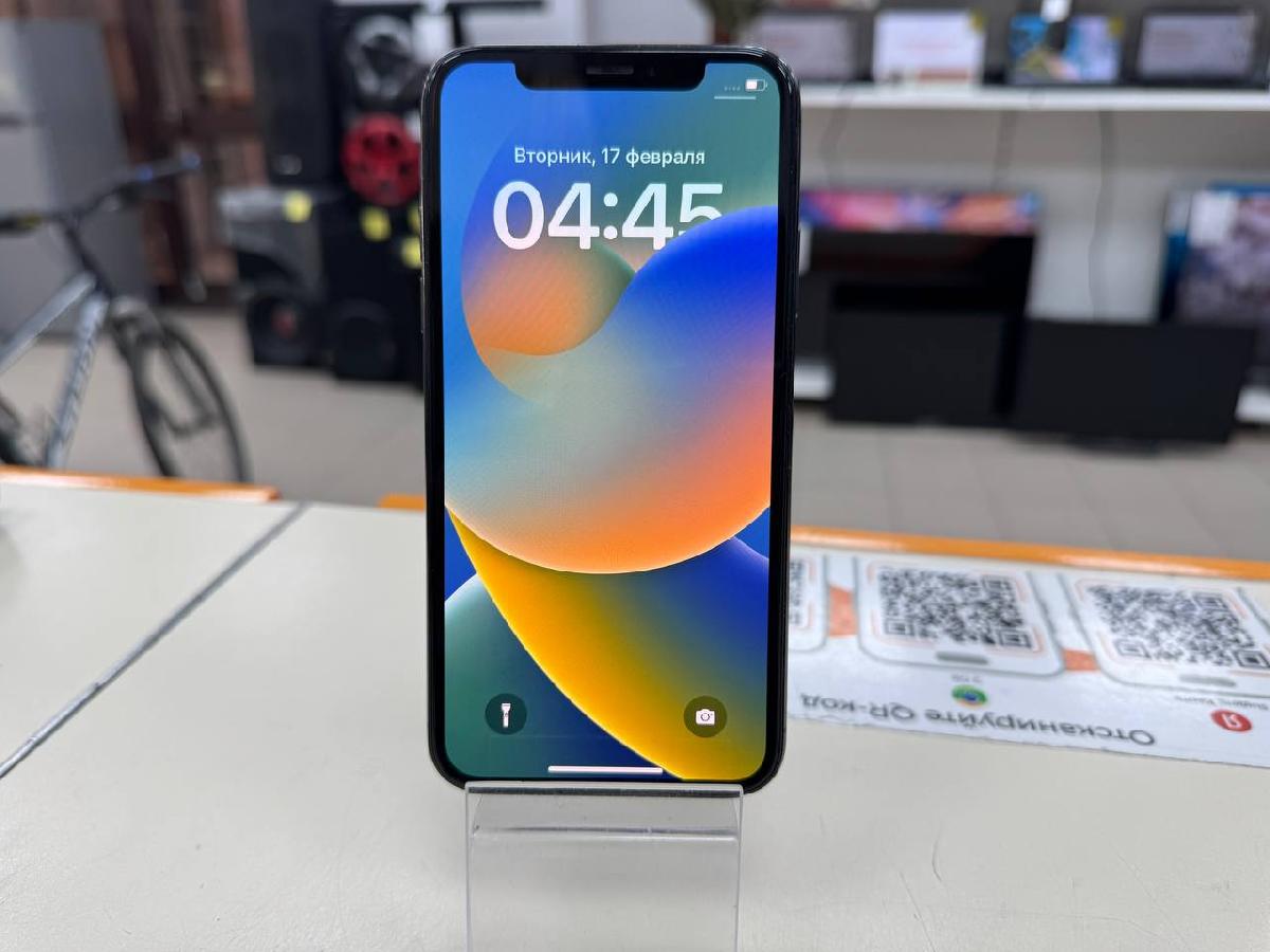 Смартфон Apple iPhone X 64Gb