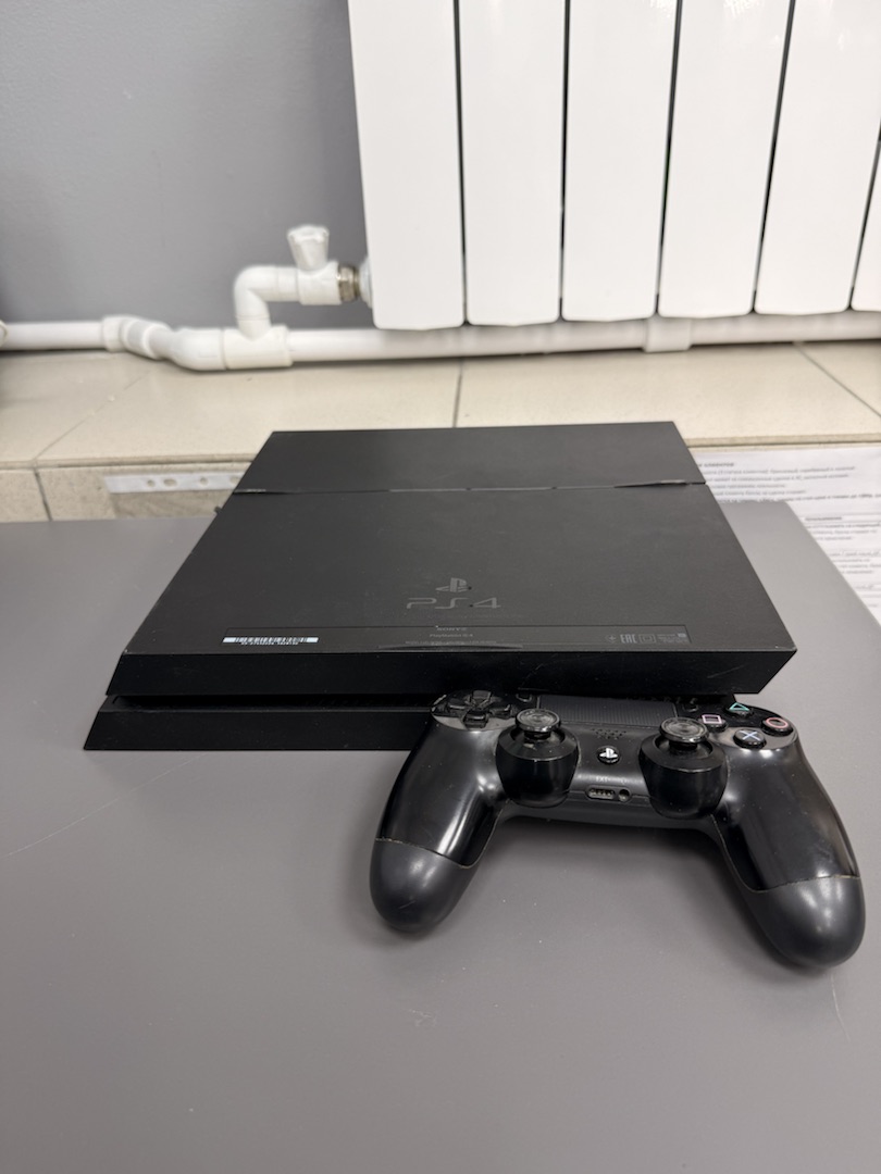 Игровая приставка PlayStation 4 FAT 500GB