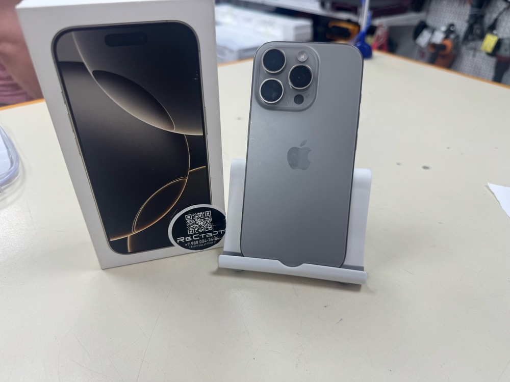 Смартфон Apple Iphone 16 Pro 128Gb