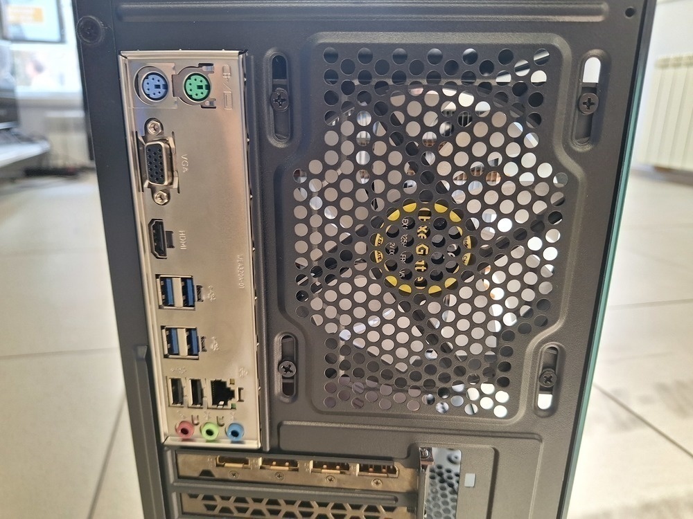 Системный блок Noname ,; Ryzen 5-5500, Radeon RX 5700 XT, 32 Гб, 512 GB, Нет