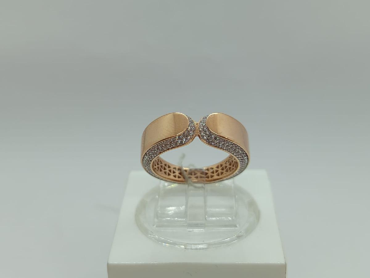 КОЛЬЦО С КАМНЯМИ (Au 585)