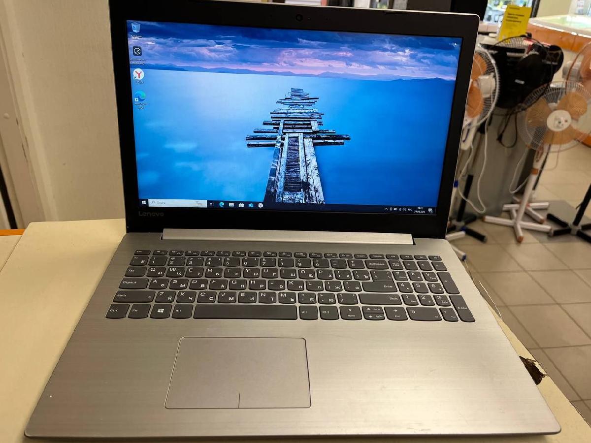 Ноутбук Lenovo; Core i3-6006U, GeForce 920MX, 12 Гб, 256 Гб, Нет