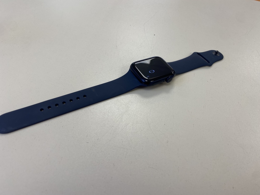 Смарт-часы Apple Watch SE 2022 44mm
