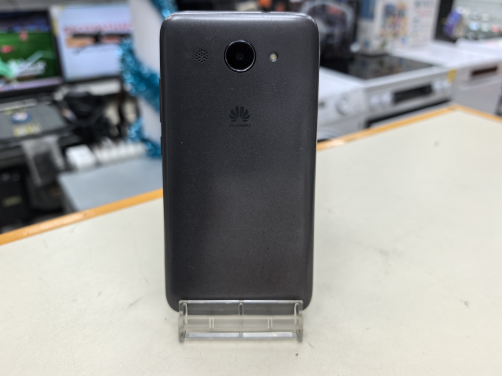 Смартфон Huawei CRO-L00