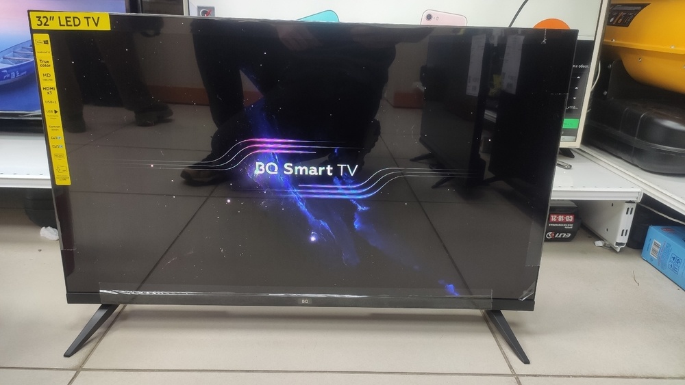 LED Телевизор BQ 32FS01B