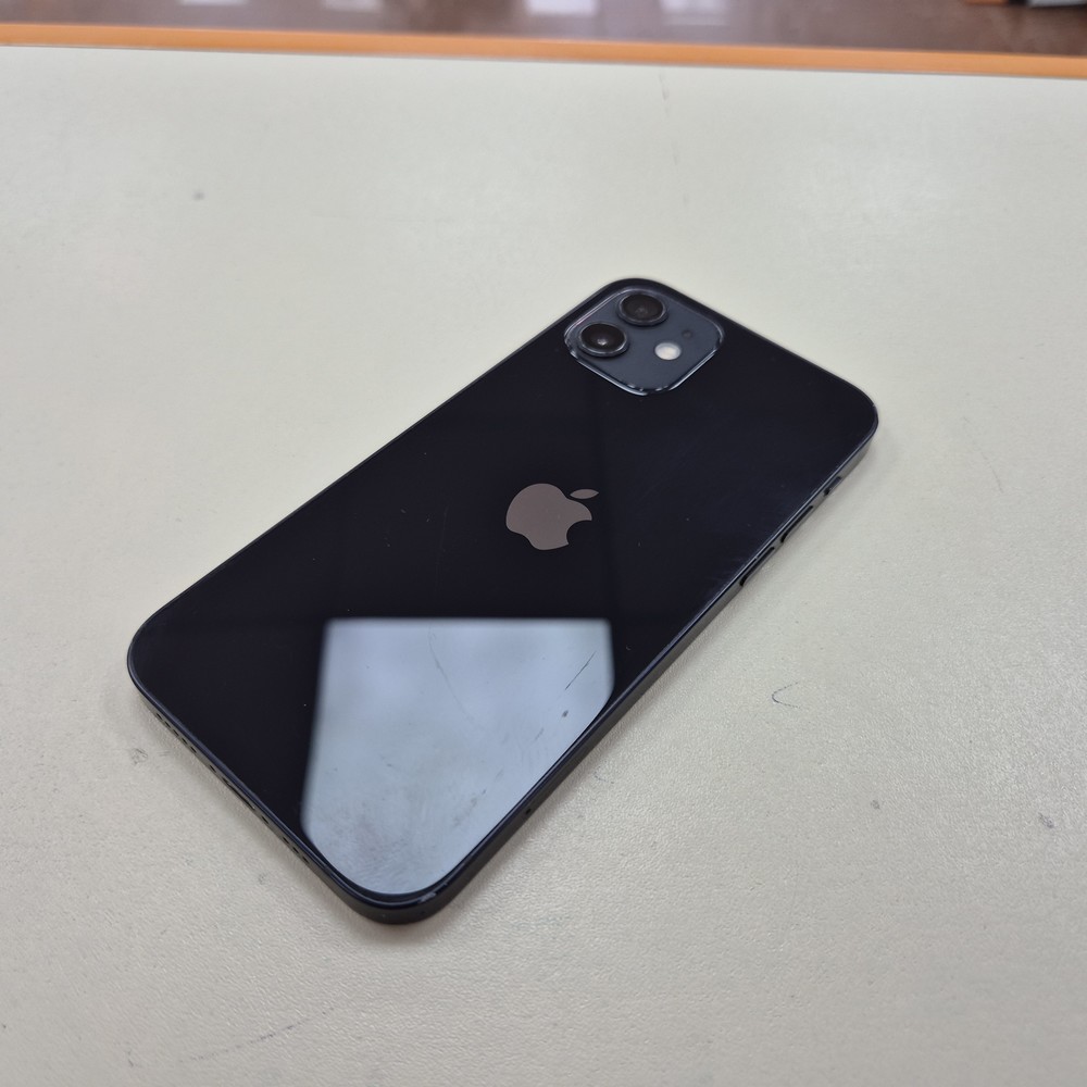 Смартфон Apple iPhone 12 128Gb