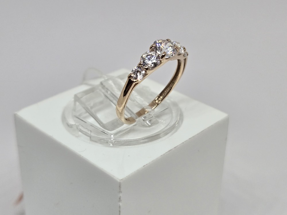 КОЛКМИ585 КОЛЬЦО С КАМНЯМИ (Au 585)
