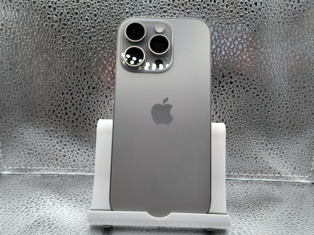 Смартфон Apple Iphone 16 Pro 128Gb