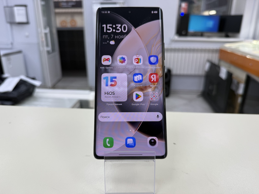 Смартфон Tecno Camon 30S 6/128