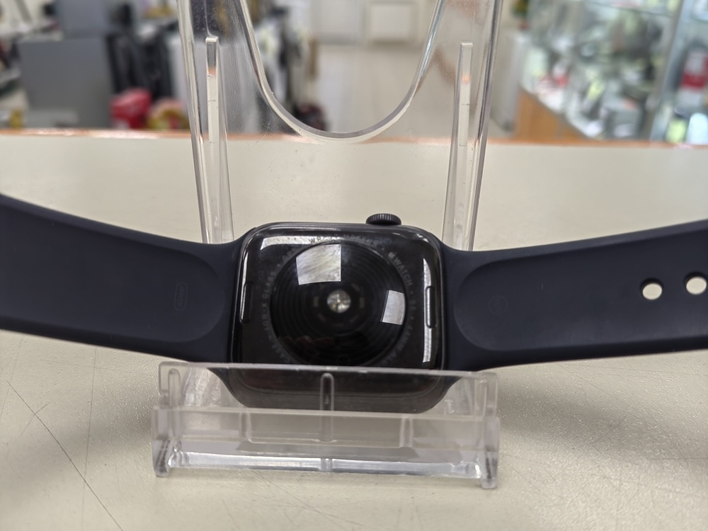 Смарт-часы Apple Watch SE 2020 40mm