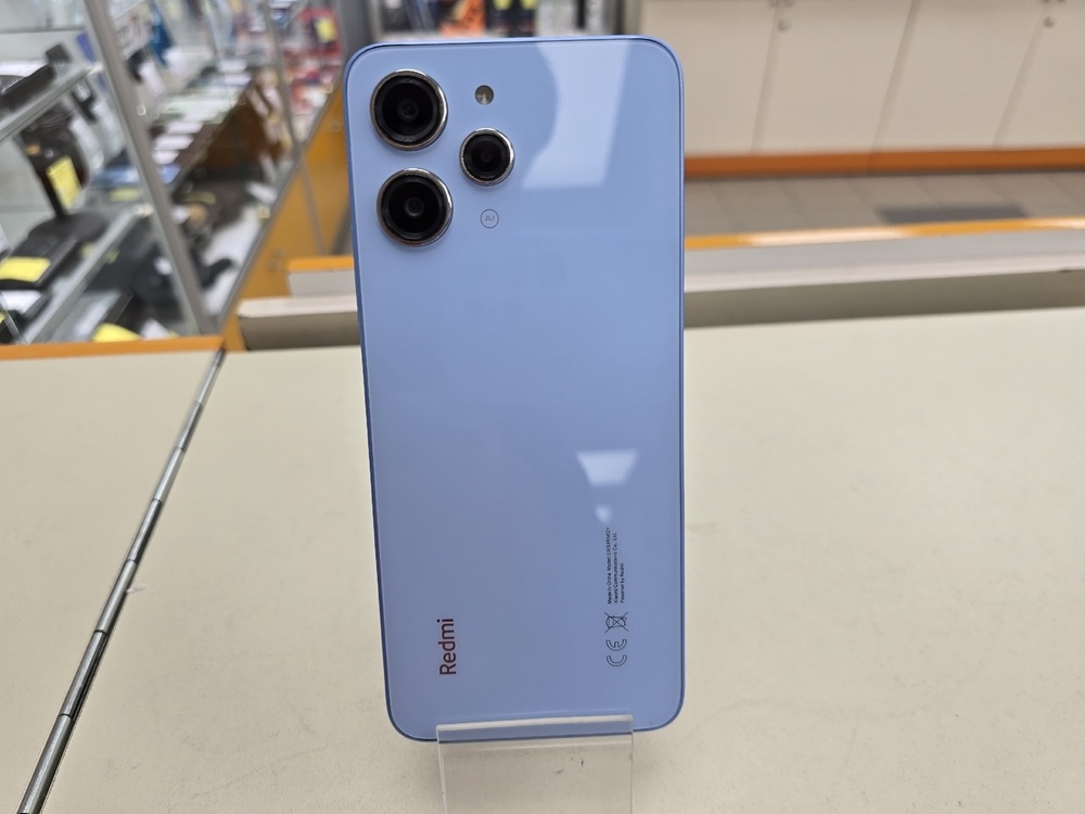 Смартфон Xiaomi Redmi 12 8/256