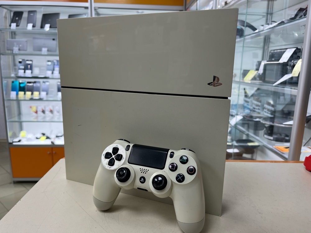 Игровая приставка PlayStation 4 500GB