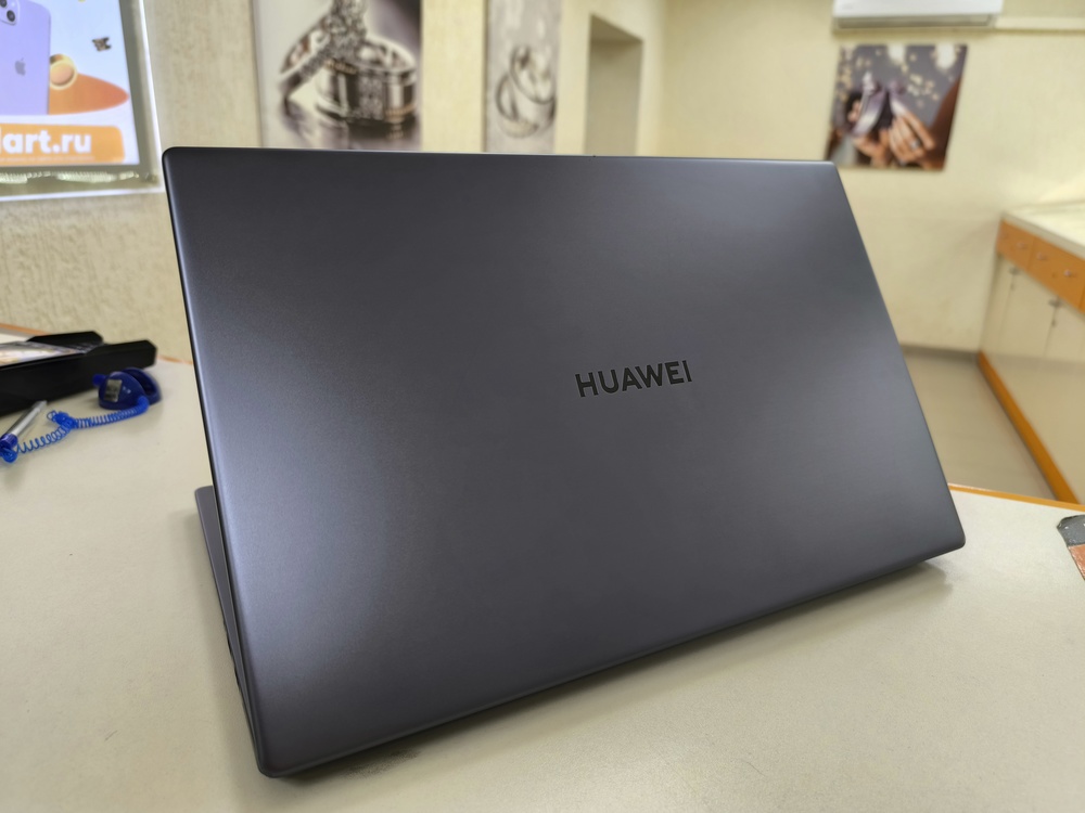 Ноутбук Huawei; Core I3-1115G4, Intel UHD Graphics, 8 Гб, 240 Гб, Нет
