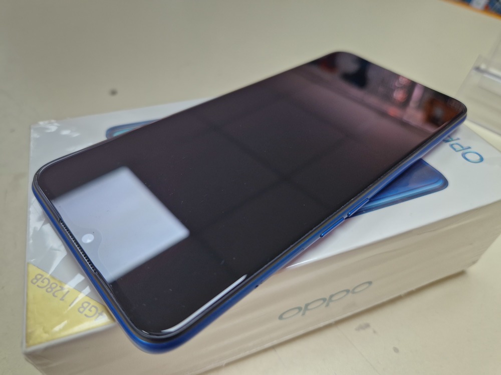 Смартфон Oppo A9 4/128