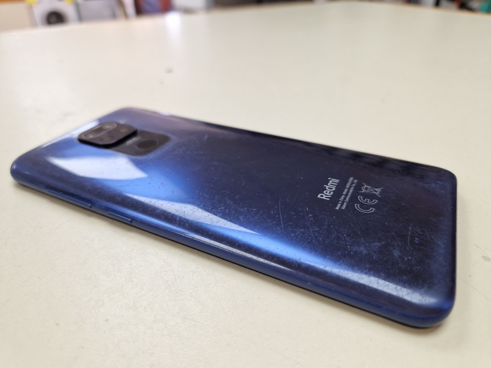 Смартфон Xiaomi Redmi Note 9 3/64
