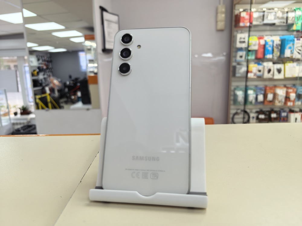 Смартфон Samsung Galaxy A54 6/128