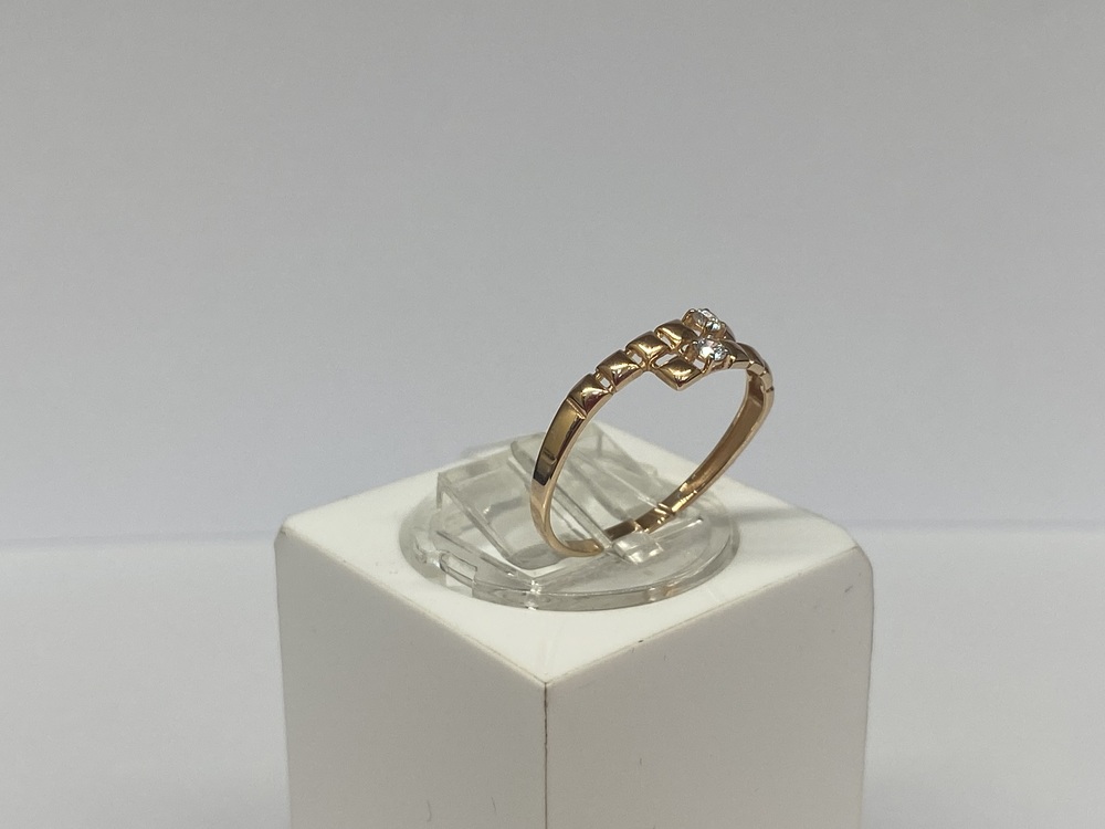 КОЛЬЦО С КАМНЯМИ (Au 585)