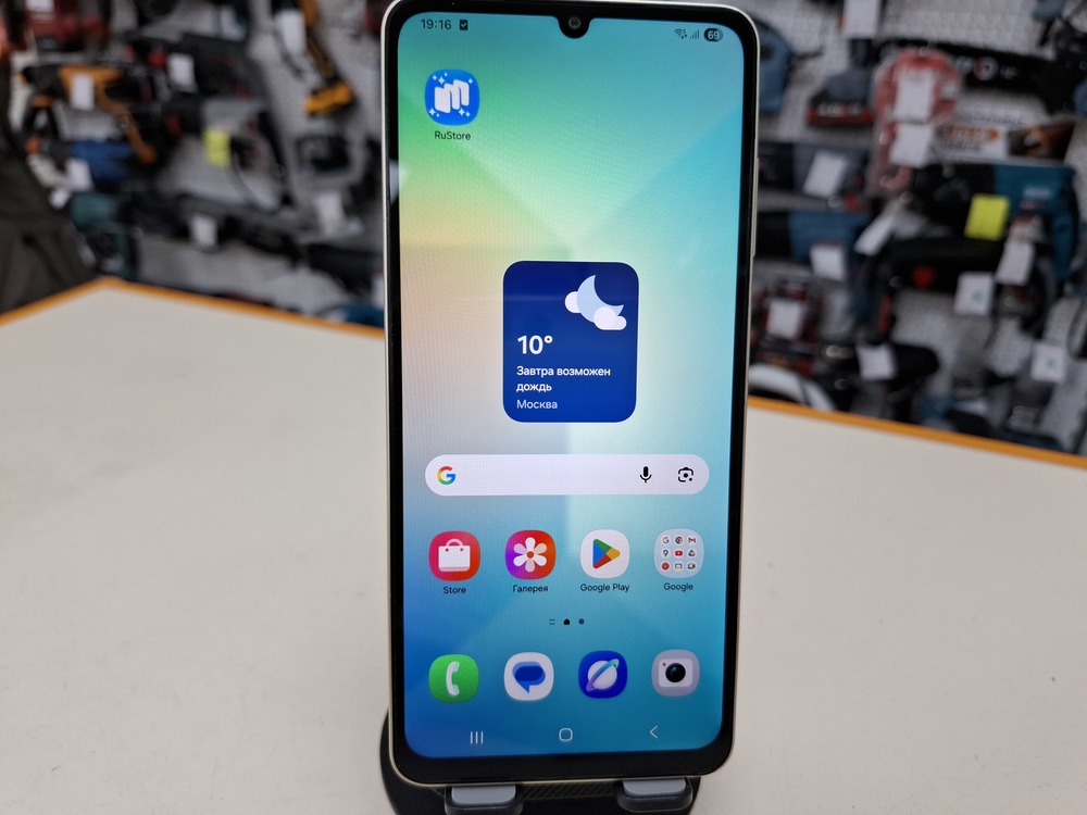 Смартфон Samsung Galaxy A06 4/64