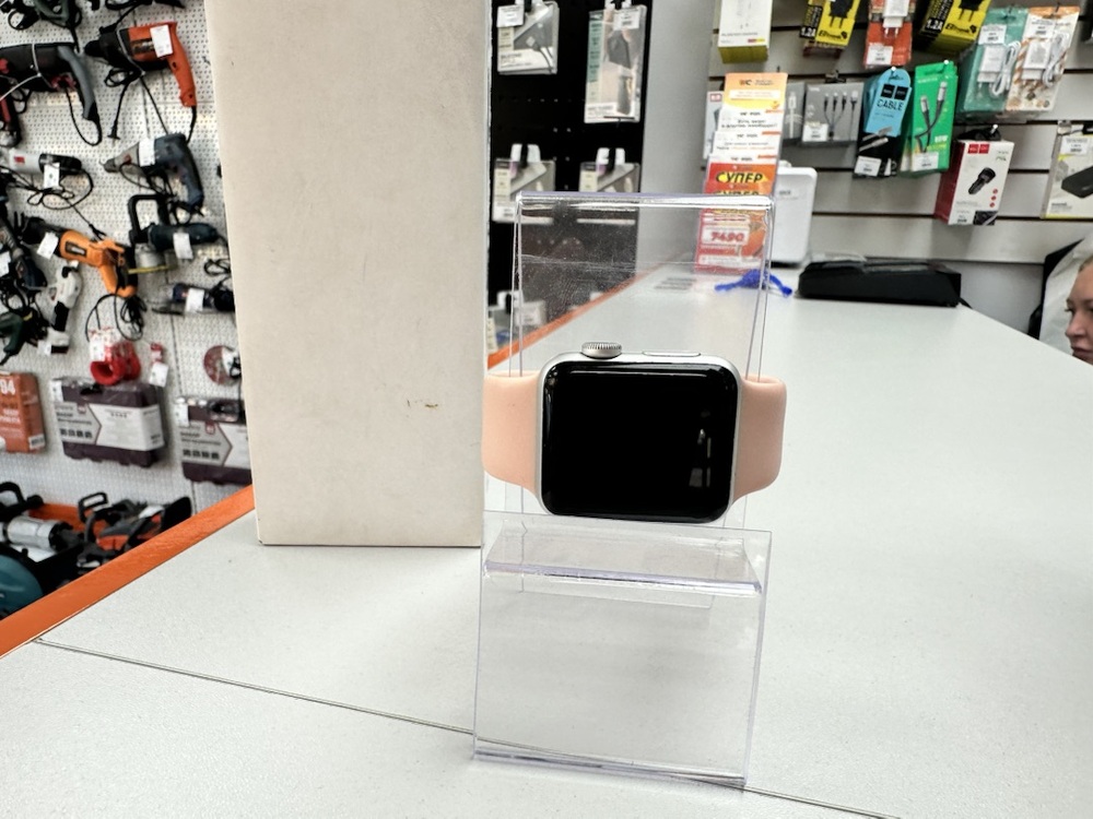 Смарт-часы Apple Watch Series 3 38 мм