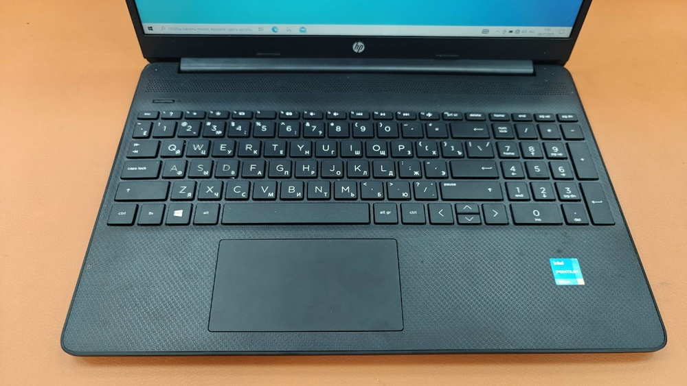 Ноутбук HP; Pentium Gold 7505, Intel UHD Graphics, 4 Гб, 256 Гб, Нет