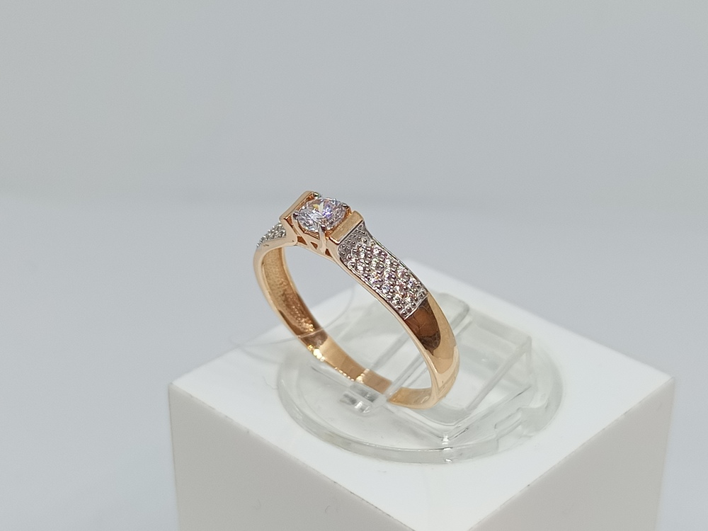 КОЛЬЦО С КАМНЯМИ (Au 585)