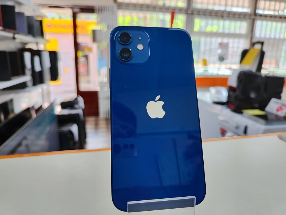 Смартфон Apple iPhone 12 128Gb