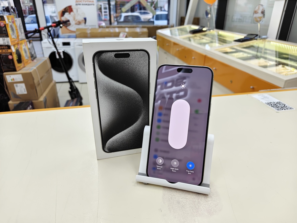 Смартфон Apple iPhone 15 Pro Max 256Gb