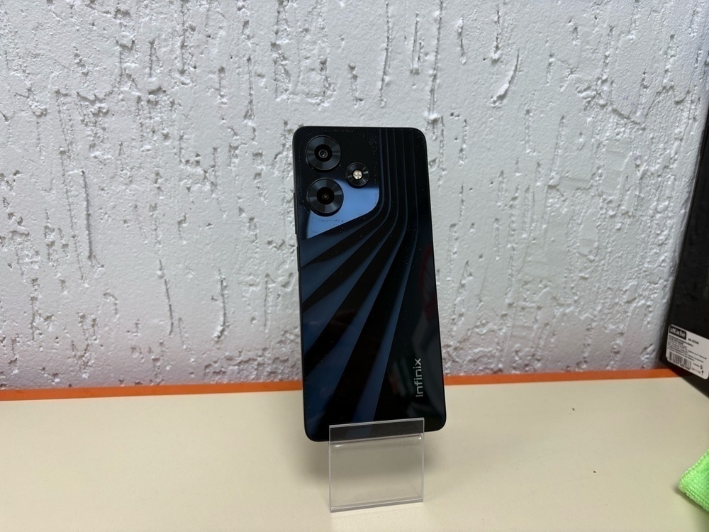 Смартфон Infinix Hot 30 4/128