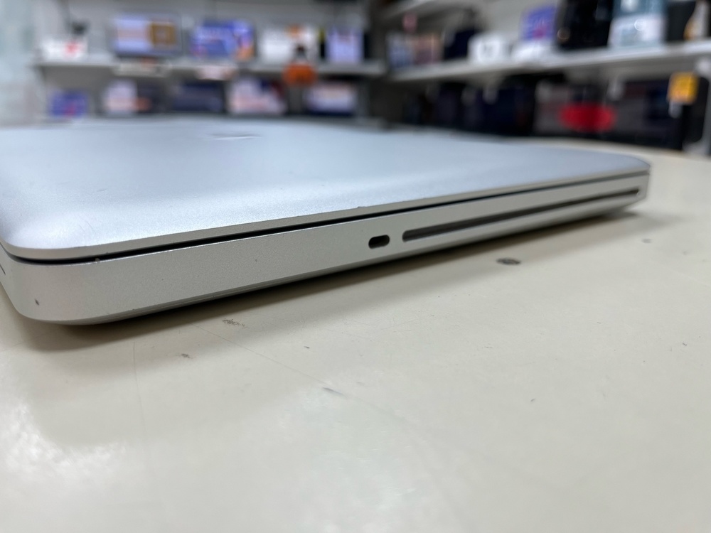 Ноутбук Apple MacBook Pro 13  (A1278) 2011
