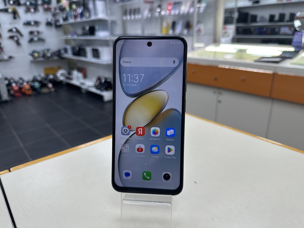 Смартфон Tecno Spark Go1 4/128